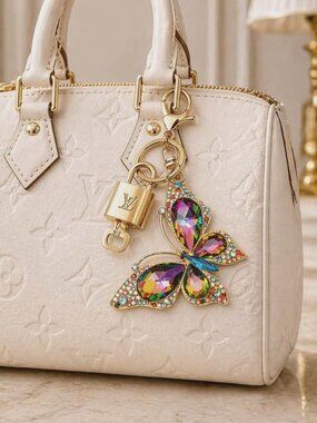 Authentic Louis Vuitton Padlock Gold 🔒 Key Set + Unbranded Butterfly Keychain